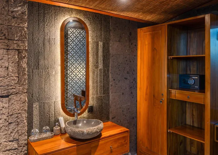 Orman Evi Akshita By Yukaya Escape Ubud