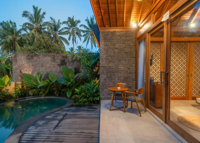 Akshita By Yukaya Escape *